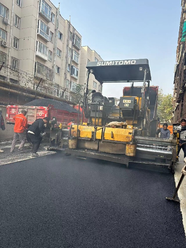 鄭州市瀝青路面的施工步驟