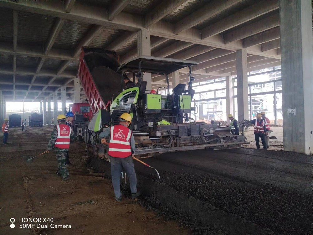 鄭州瀝青混凝土路面施工注意事項