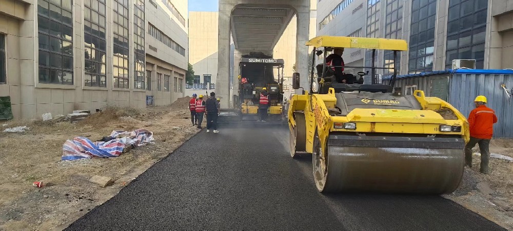 鄭州透水瀝青混凝土路面施工技術(shù)