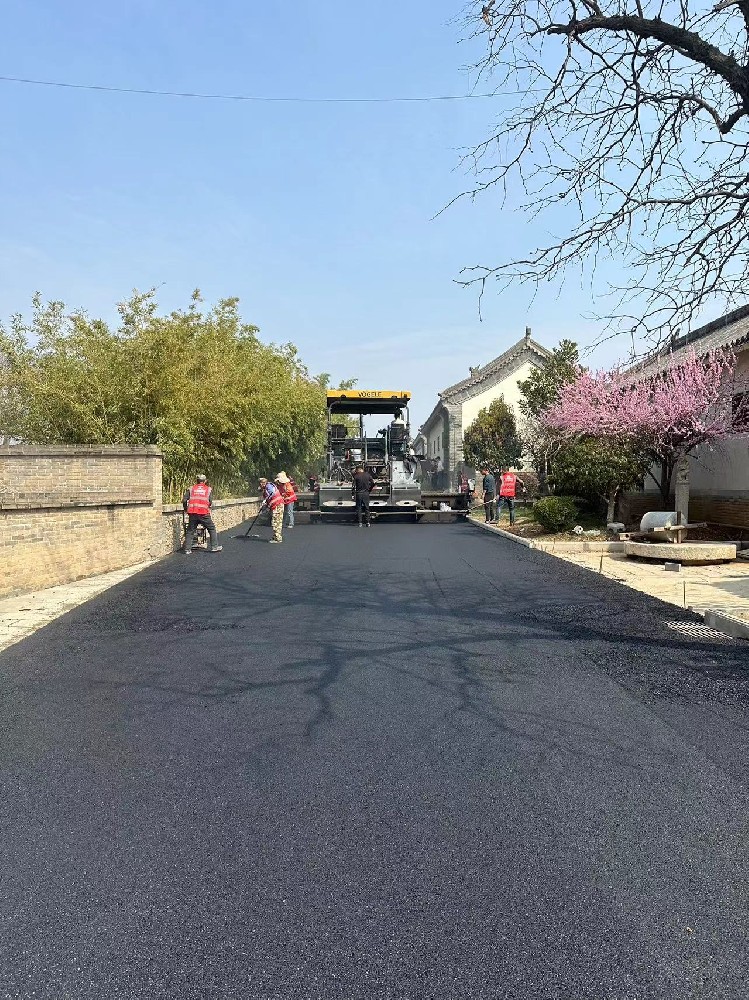 鄭州瀝青混凝土路面常見病害及成因