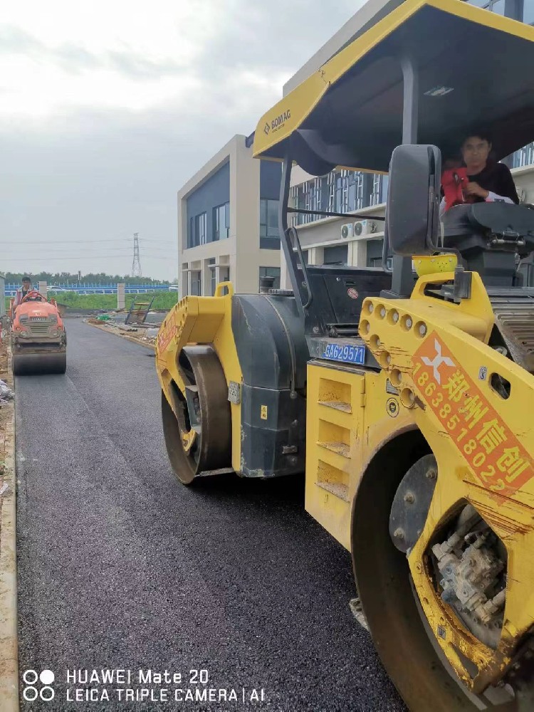 鄭州瀝青路面常見病害及產生原因